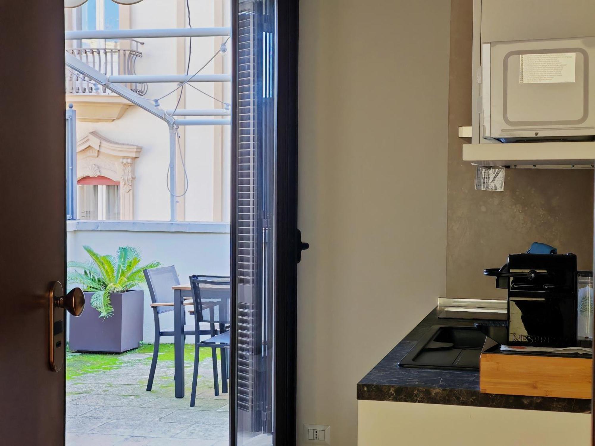 Blu Mazzini 1 - Appartamento Luxury Con Terrazza Privata Лечче Экстерьер фото